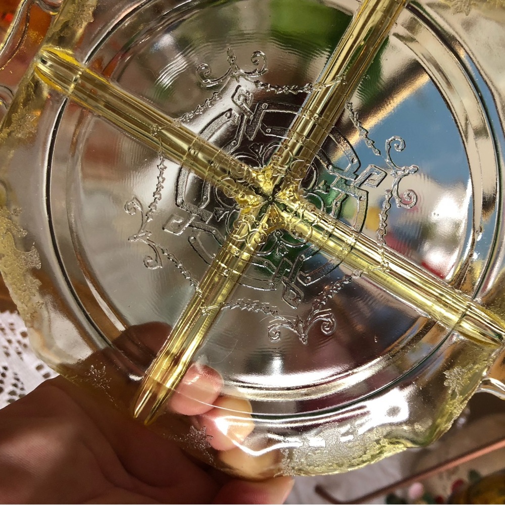 1930’s Lorain Indiana glass - Picture 5 of 9